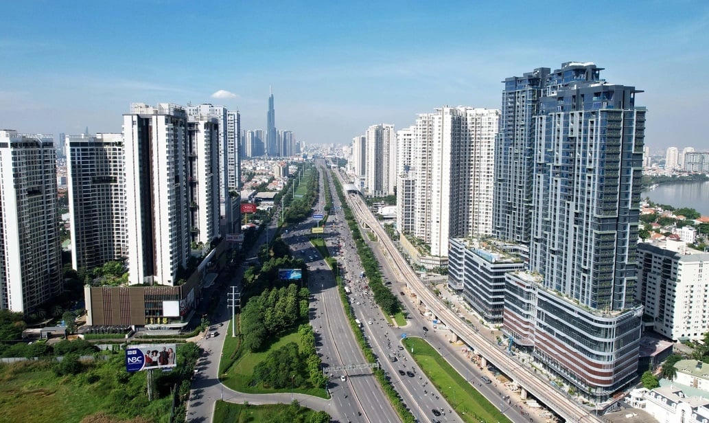 Thị trường địa ốc TP. HCM: ‘Tái định vị giá’ từ đơn cực sang đa cực