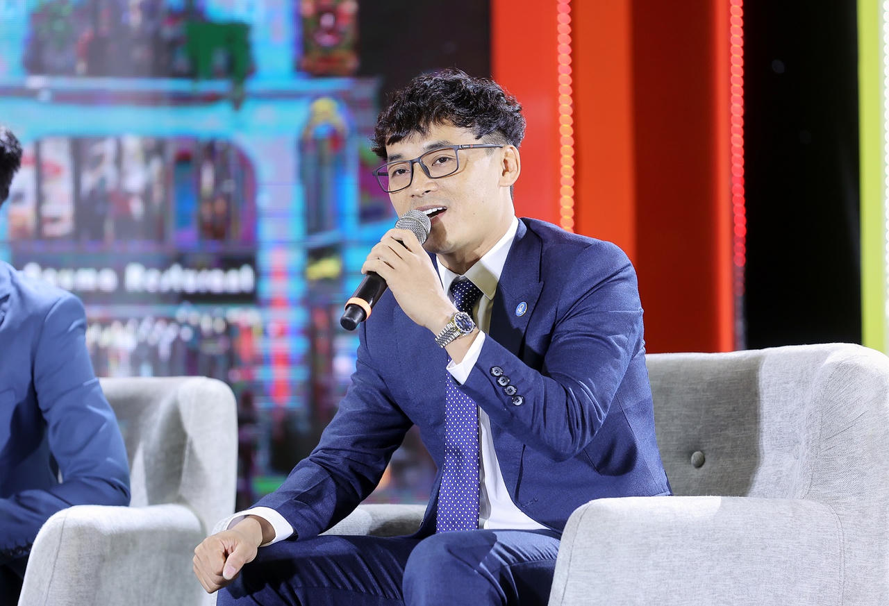 “Những dự án quy mô, đẳng cấp sẽ tạo tác động lan tỏa, thu hút dòng tiền của các nhà đầu tư thứ cấp từ nhiều tỉnh, thành đổ về. Điều đó cũng kiến tạo những giá trị mới cho thị trường BĐS và du lịch của Thanh Hóa”, ông Tùng đánh giá.