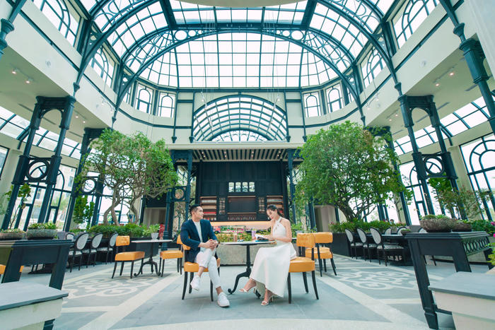 Vẻ đẹp kiến trúc độc đáo của Dinh thự ánh sáng Garden Palace - Nơi thương hiệu cà phê danh tiếng PhinDeli cập bến &nbsp;