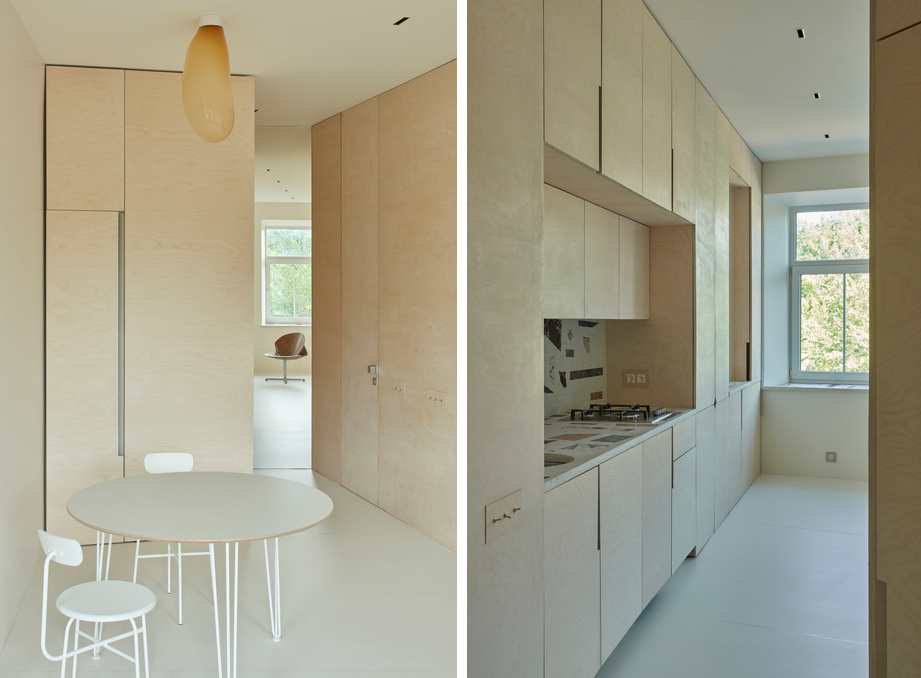 Để ánh sáng đi vào căn hộ, cả cửa sổ, sàn nhà, tường và trần nhà đều được phủ một màu trắng đồng nhất. Nó kết hợp các mặt phẳng riêng lẻ thành một mặt phẳng màu duy nhất, làm cho các vật thể trở nên nổi bật.