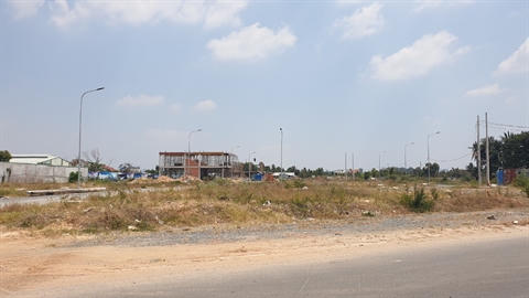 1 dự án cùng lúc có 2 tên, 3 chủ đầu tư