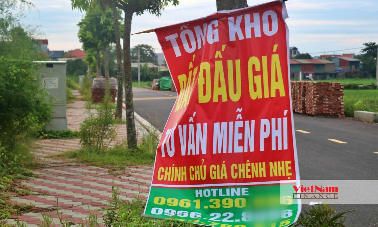 Đấu giá đất ở Thanh Oai: Bất ngờ trả cọc, dừng vô thời hạn