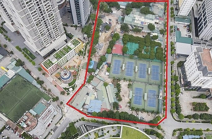 Đắp chiếu hoang lạnh hơn 10 năm giữa khu đất vàng Cầu Giấy (Hà Nội), dự án Seven Star vẫn chưa có dấu hiệu khởi công. Ảnh: Pháp luật Việt Nam &nbsp;