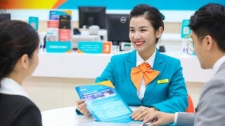 Lãi suất huy động tăng nhanh, lãi vay mua nhà thấp kỷ lục