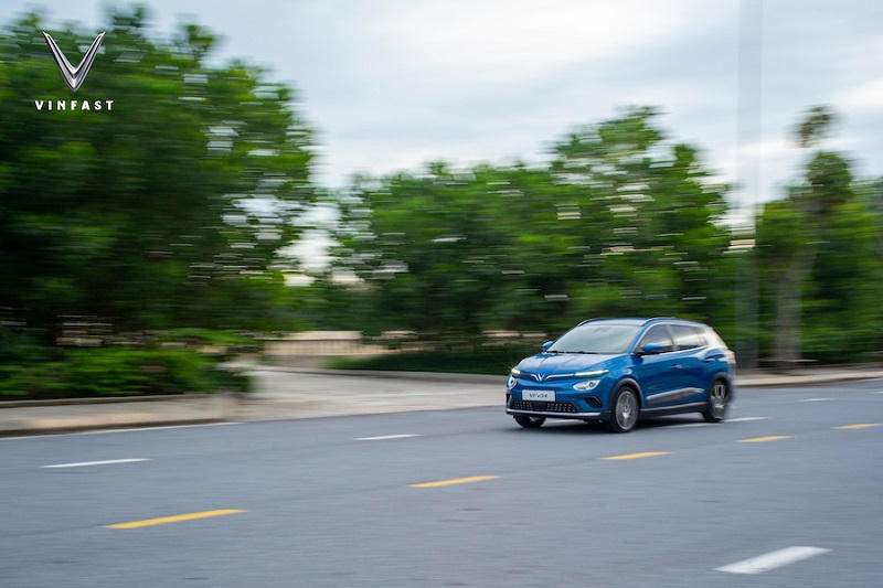 Mẫu xe VF e34 đã có hơn 25.000 đơn đặt hàng kể từ khi mở bán. &nbsp;