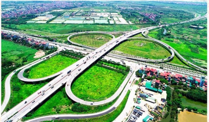 Quận Long Biên phát triển vượt trội. Ảnh internet