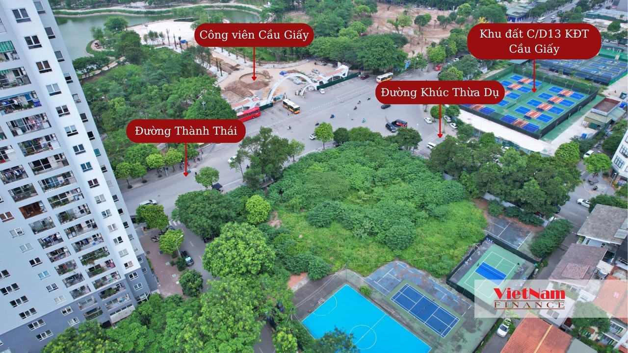 Cận cảnh 'đất vàng' Hà Nội bỏ hoang suốt hai thập kỷ, bị sử dụng sai mục đích