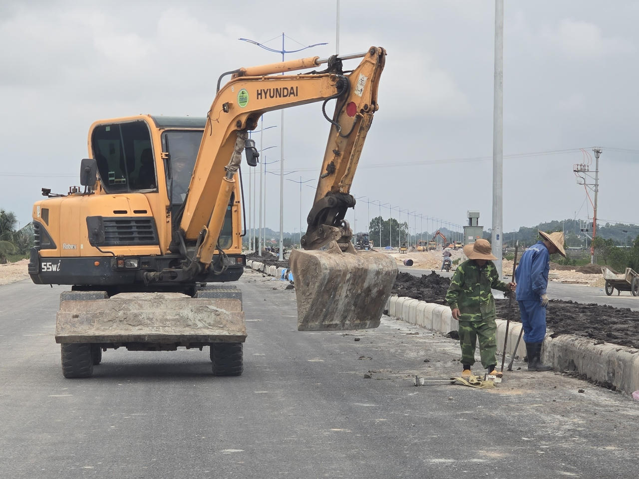 Nguyên nhân khiến cầu Bến Rừng nối Hải Phòng - Quảng Ninh trễ hẹn thông xe