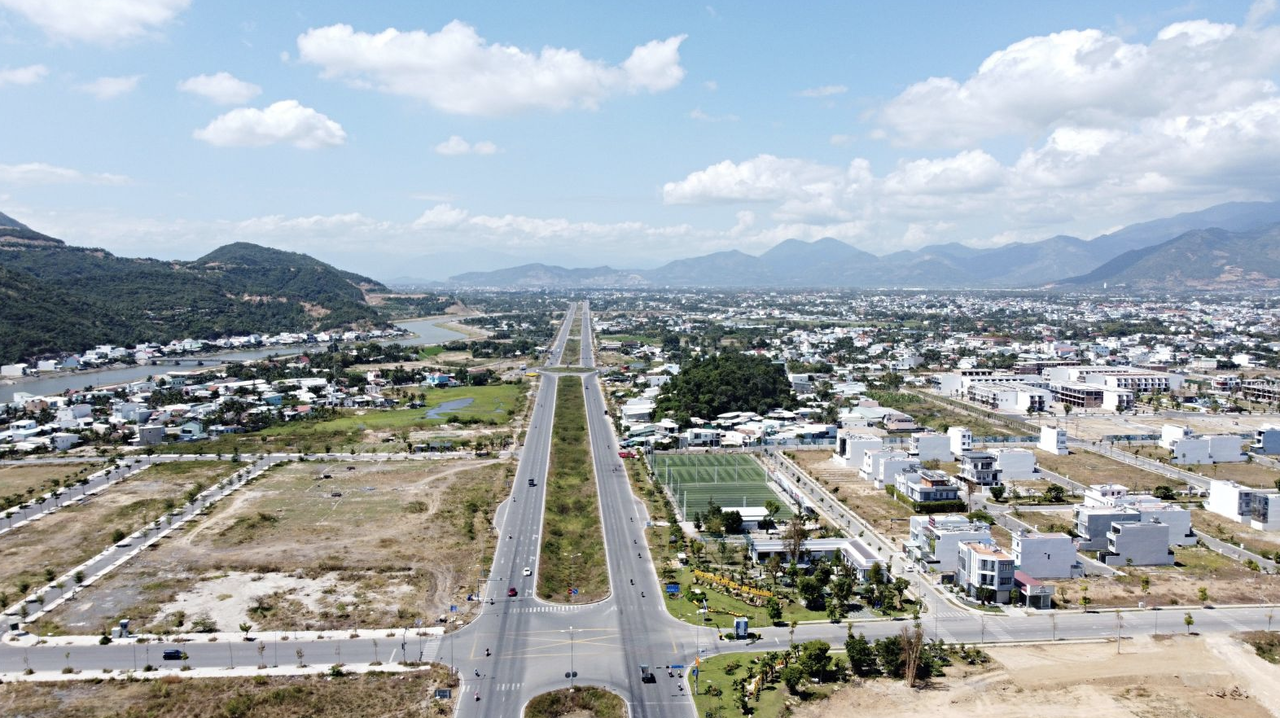 Nha Trang phát triển về phía Tây