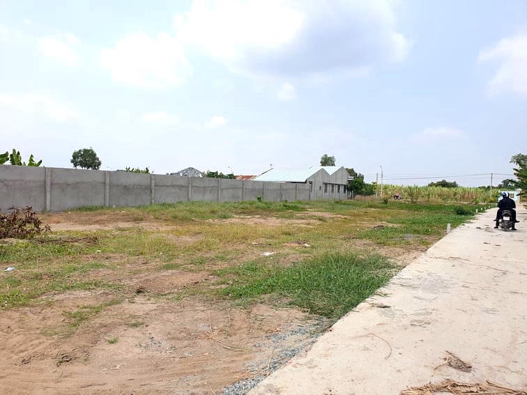 Long An: Có tình trạng “trên nóng, dưới lạnh” trong giải quyết tách thửa cho người dân?