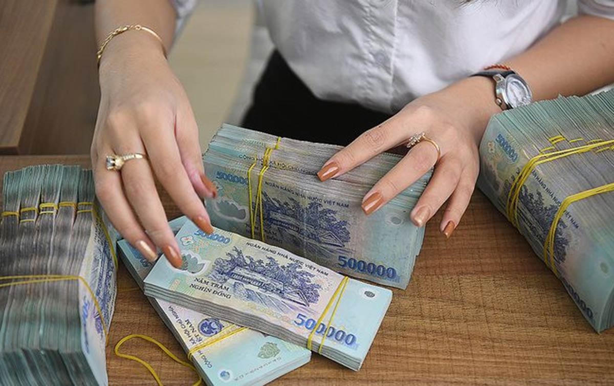 Lãi suất tăng nhanh, thời kỳ tiền rẻ sớm chấm dứt