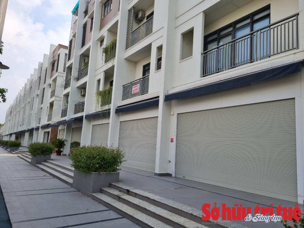 &nbsp;Tại đường Võ Nguyên Giáp, Lý Thái Tổ, Lê Lợi, Võ Thị Sáu…nhiều nhà phố cao tầng được xây dựng khang trang, mặt tiền rộng rãi nhưng hầu hết không có người ở mà dán bảng cho thuê nhà. Giá thuê mặt bằng ở đây dao động từ 25 – 50 triệu đồng/tháng.