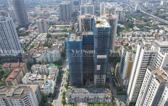 DLC Complex chậm tiến độ: Khách hàng 'đuối sức' vì vừa thuê nhà, vừa trả lãi ngân hàng