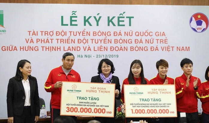 Hưng Thịnh Land tài trợ 100 tỷ cho Đội tuyển bóng đá nữ Quốc gia trong 5 năm