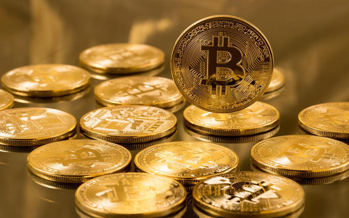 Giá Bitcoin ngày 10/1: 'Bay' 20 tỷ USD chỉ trong một đêm