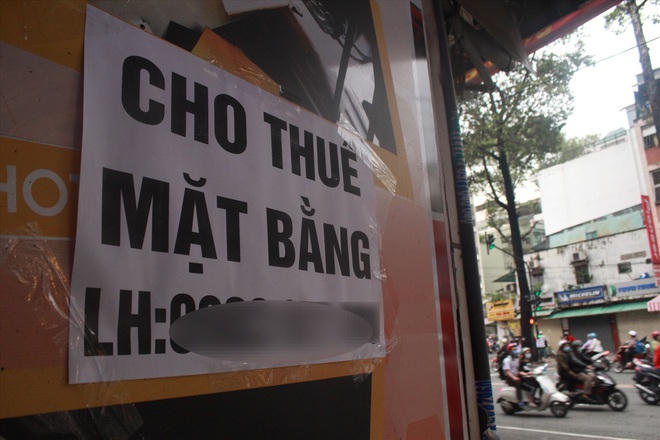 Tại khu vực trung tâm của Hà Nội và TP.HCM, giá chào thuê trung bình ở tầng trệt và tầng một cũng trong xu hướng giảm (Ảnh minh họa). &nbsp;