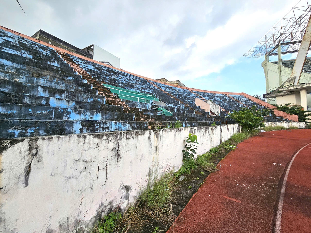 Toàn cảnh Sân vận động Chi Lăng đang thế chấp ngân hàng vay nghìn tỷ