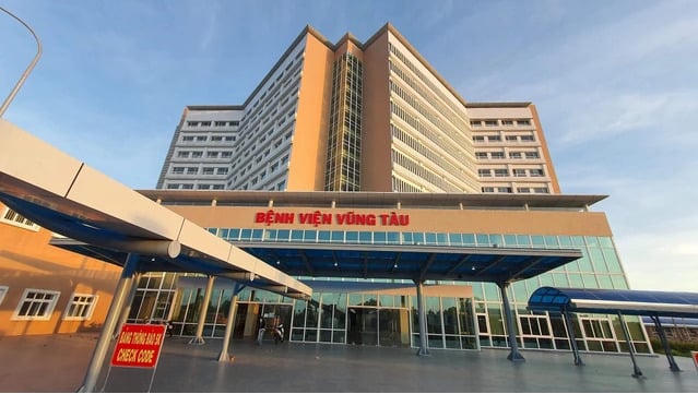 Khởi tố nguyên Phó tổng giám đốc công ty dược Vimedimex.