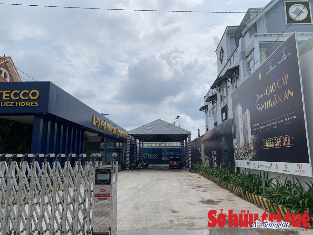 Khu nhà mẫu được xây dựng ngay phía trước khu đất của dự án (đường Lê Thị Trung, phường An Phú, TP Thuận An, tỉnh Bình Dương). &nbsp;