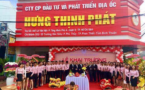 Giám đốc vẽ chục dự án ma: Về quê tiêu tiền tỷ!