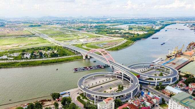 Cầu Hoàng Văn Thụ