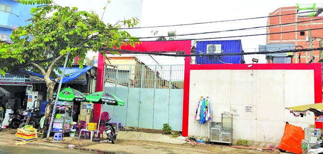 Hang tram du an bat dong san o TP.HCM can ke cai chet