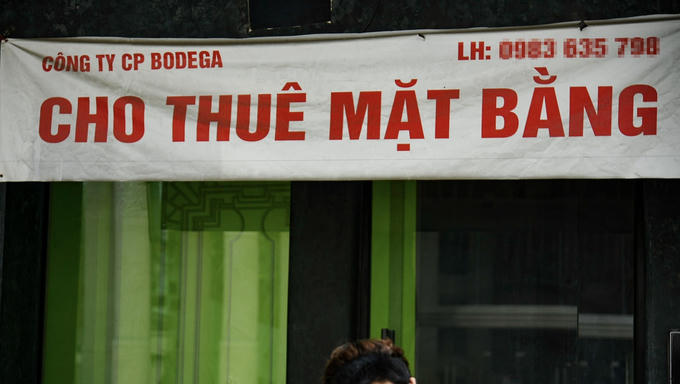 Vì sao nhiều mặt bằng đất vàng ế khách thuê tại Hà Nội?