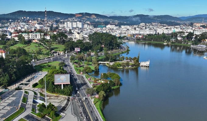 Danh tính đại gia bí ẩn Hà Nội đấu giá thành công khu đất vàng Thủy Tạ