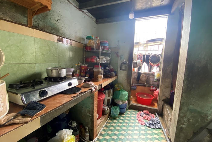 Sống bất an trong khu chung cư xuống cấp, cũ nát giữa trung tâm Đà Nẵng