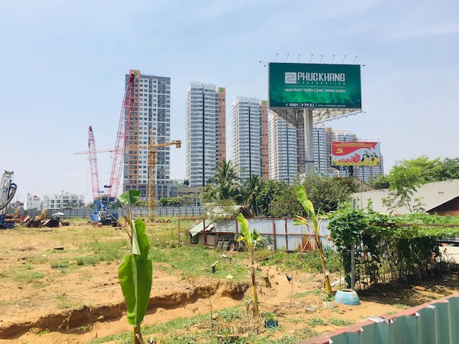 Còn là bãi đất trống nhưng Phúc Khang vẫn thu tiền của khách hàng tạidự án Rome Diamond Lotus. &nbsp;