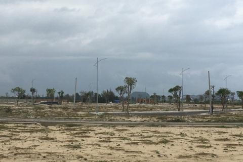 DanaHome Land thi cong 8 can biet thu khong phep?