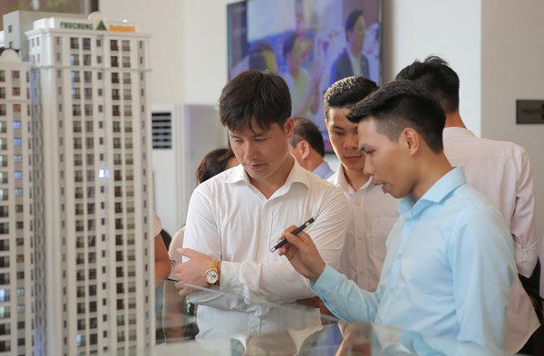 Căn hộ 500 triệu sát nách nội đô: Cuộc đua hàng rẻ thời ế ẩm