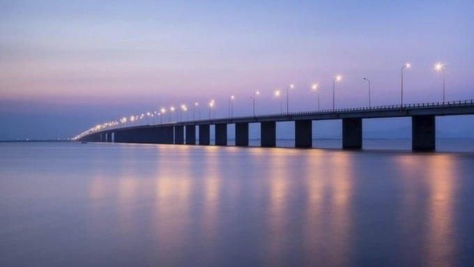 Ảnh minh hoạ cầu vượt biển &nbsp;