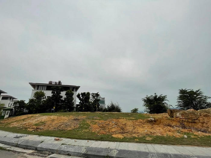 Dự án FLC Hạ Long Bay Golf Club & Luxury Resort: Khách hàng tố chủ đầu tư “treo đầu dê bán thịt chó”? 