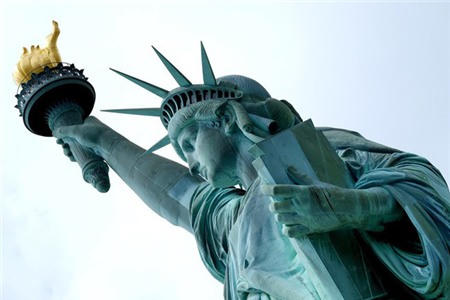 10 quốc gia tập trung nhiều người siêu giàu nhất thế giới - Ảnh 10.