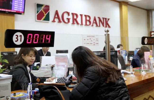 "Tứ đại gia" nhà băng: Agribank "vô địch", Vietcombank xếp cuối về huy động vốn