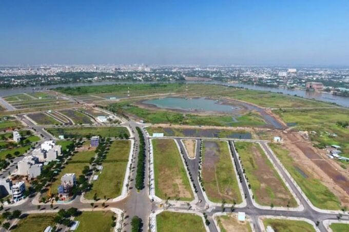 Theo dự đoán của các chuyên gia, sau khi 3 luật lớn có hiệu lực, đất nền sẽ là phân khúc được các nhà đầu tư săn đón nhiều nhất. Ảnh: Internet