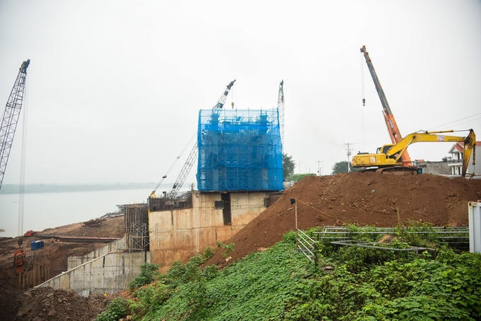 Nhà máy nước mặt sông Hồng trị giá 3.700 tỷ đồng tiến độ ì ạch