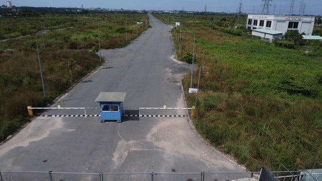 Cận cảnh khu dân cư có vị trí đắc địa tại Bình Dương đắp chiếu hàng chục năm