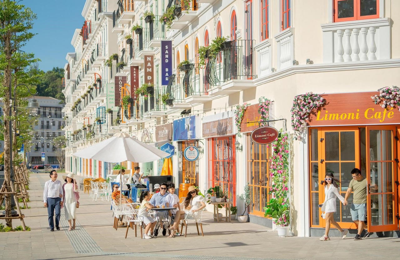 Nhịp sống tươi trẻ tại khu đô thị Sun Grand City New An Thoi &nbsp;