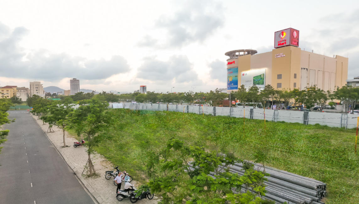 Mới đây, Sở Xây dựng TP. Đà Nẵng đã phát đi các thông báo về danh sách nhà ở hình thành trong tương lai tại TP này được phép mở bán. &nbsp;