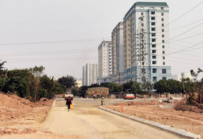 Đường rộng 40m hướng đến KĐT Xuân Phương vẫn dang dở sau nhiều năm xây dựng