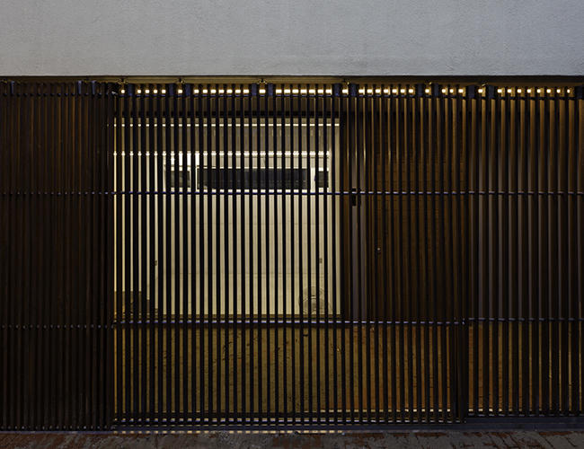 "Giật mình" ngắm căn nhà khác lạ giữa lòng phố cổ hình ảnh 17 "giat minh" ngam can nha khac la giua long pho co hinh anh 17