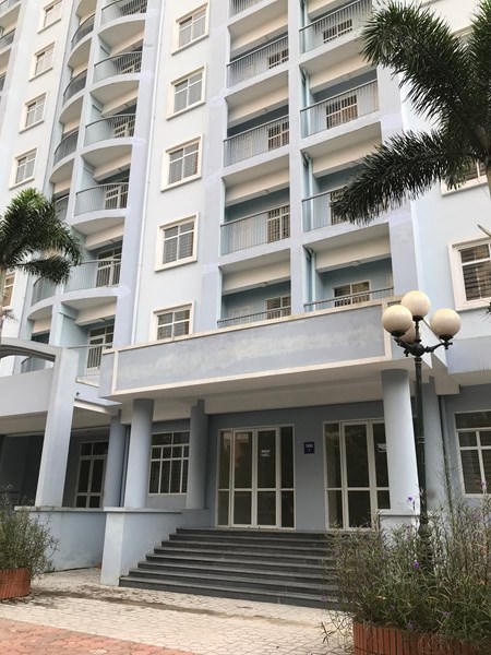 Hàng nghìn căn hộ tái định cư bị bỏ hoang ở Hà Nội