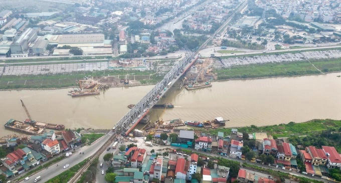 Sau 8 tháng khởi công, tiến độ dự án cầu Đuống mới ra sao?