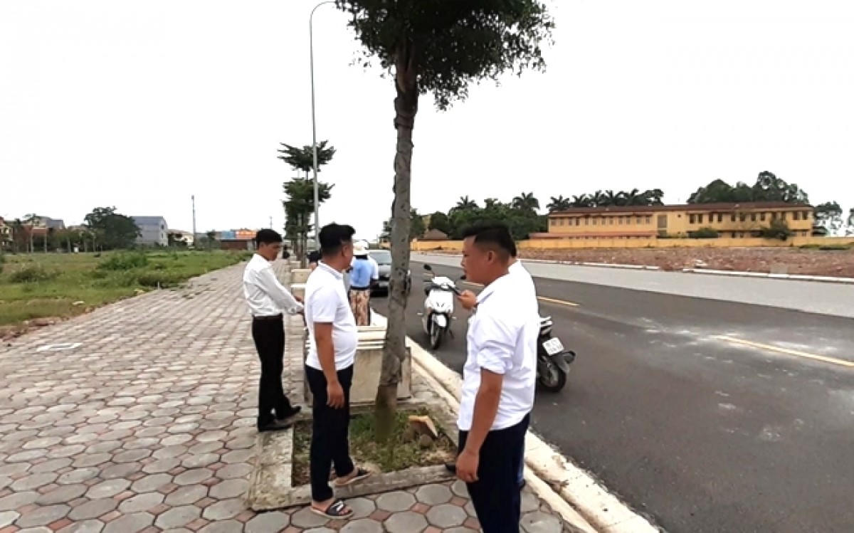 Nhiều nhà đầu tư bỏ cọc tháo chạy sau khi trúng đấu giá đất tại các khu vực vùng ven. &nbsp;