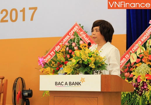 Bà Thái Hương sẽ chọn ở lại đâu giữa TH Milk và Ngân hàng Bắc Á?