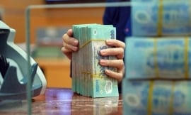 Nhà băng dồn nhau tăng lãi suất: NHNN đảo chiều lãi suất điều hành?