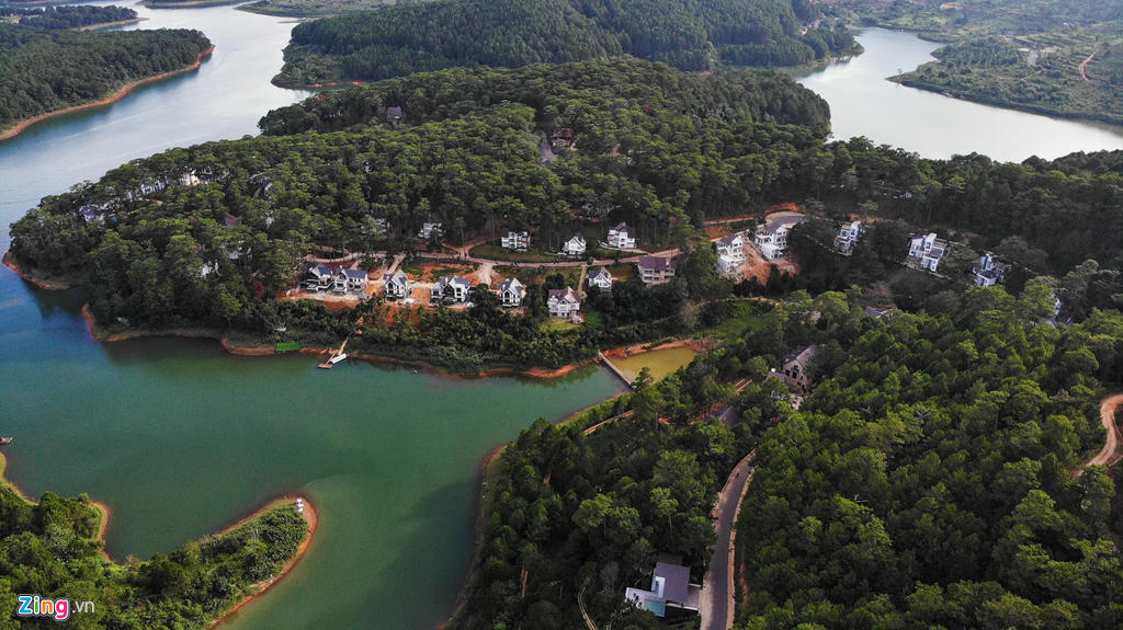 Nhiều dự án bất động sản sai phạm ‘bao vây’ hồ Tuyền Lâm ở Đà Lạt