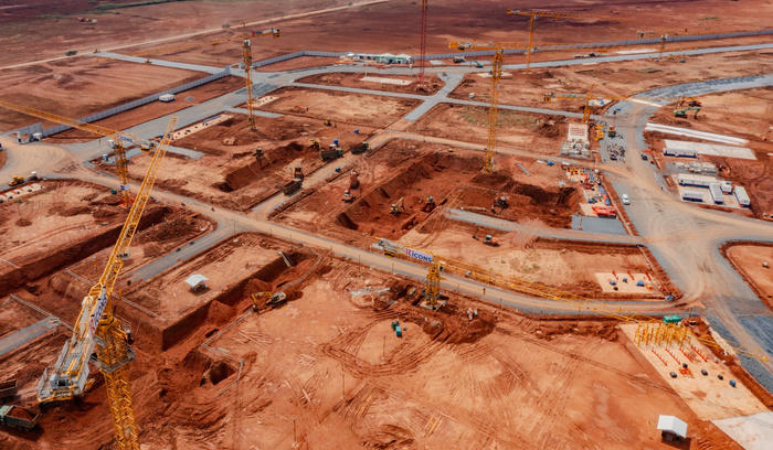 Cận cảnh công trường nhà ga hơn 35.000 tỷ đồng sân bay Long Thành sau 2 tháng khởi công